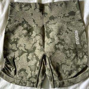 Gymshark camo adapt shorts